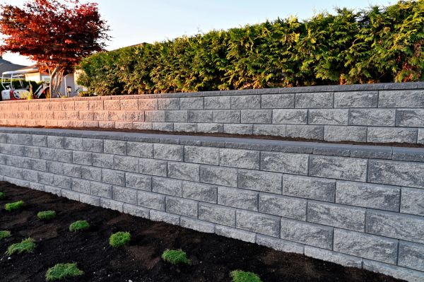 Concrete Retaining Wall Installation in Palm Desert