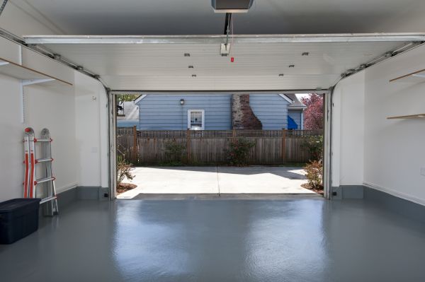 Garage Pad Pouring in Palm Desert