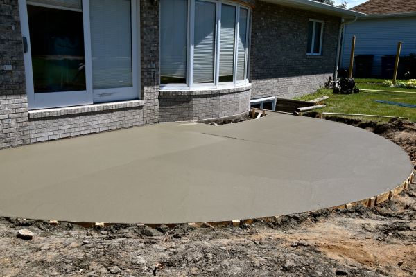 Deck Concrete Construction in Palm Desert